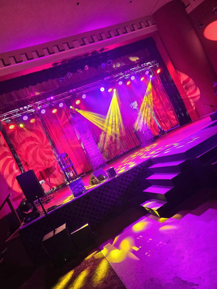 Burlesque · Theatrical